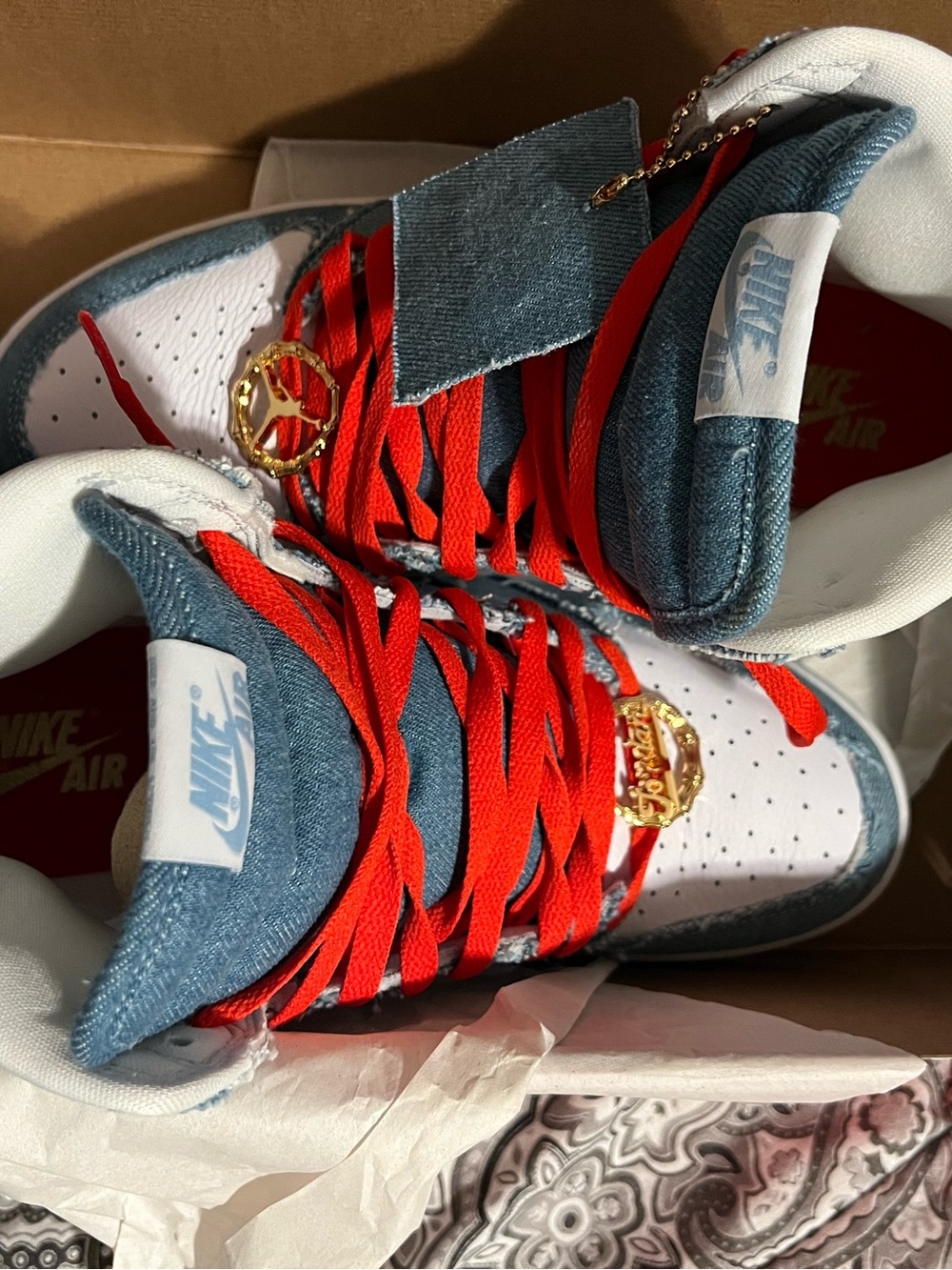 Nike Air Jordan 1 Mid Denim Blue White with Red Laces only worn twice no lid box - Picture 5 of 8